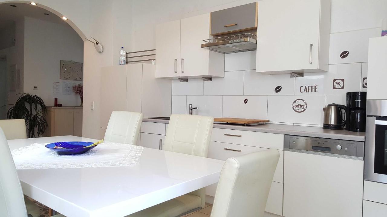 Holiday Apartment Έσσεν Εξωτερικό φωτογραφία
